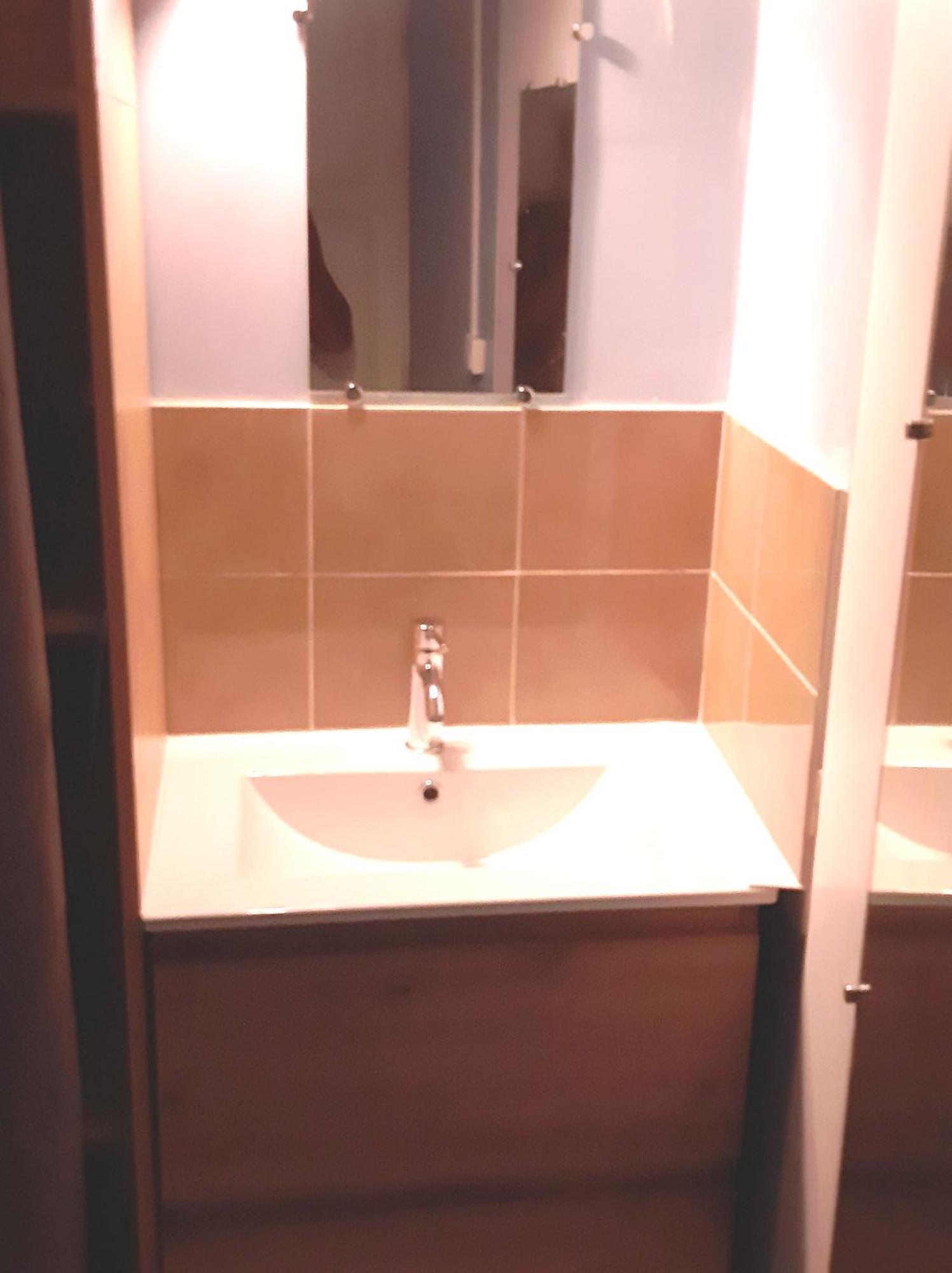 Appartement Meuble Bord De Mer Fos Sur Mer فوس-سور-مير المظهر الخارجي الصورة